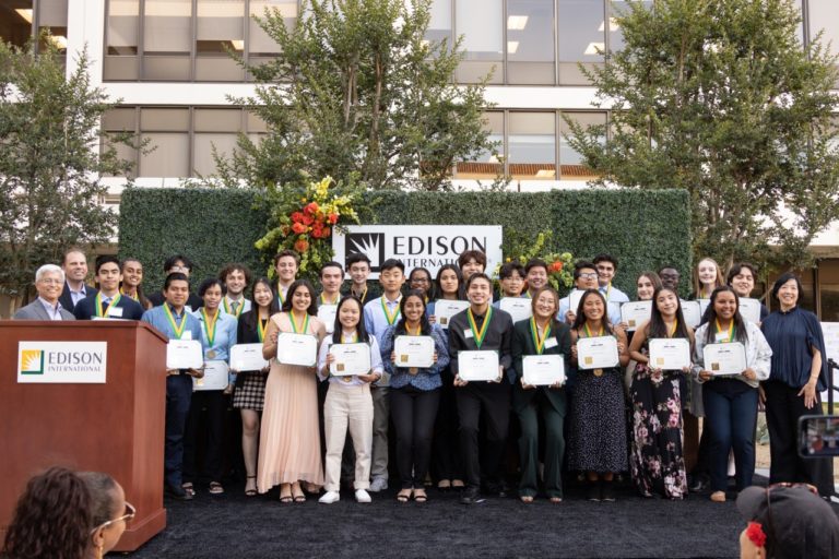 Edison awards $40,000 scholarship to Oak Hills graduate; 2023 application period now open