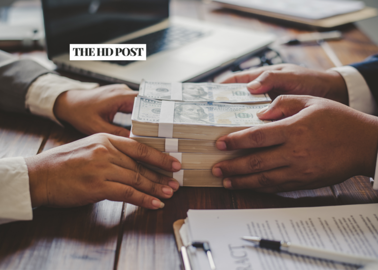 Up to $10,000 available in year-end small business grants